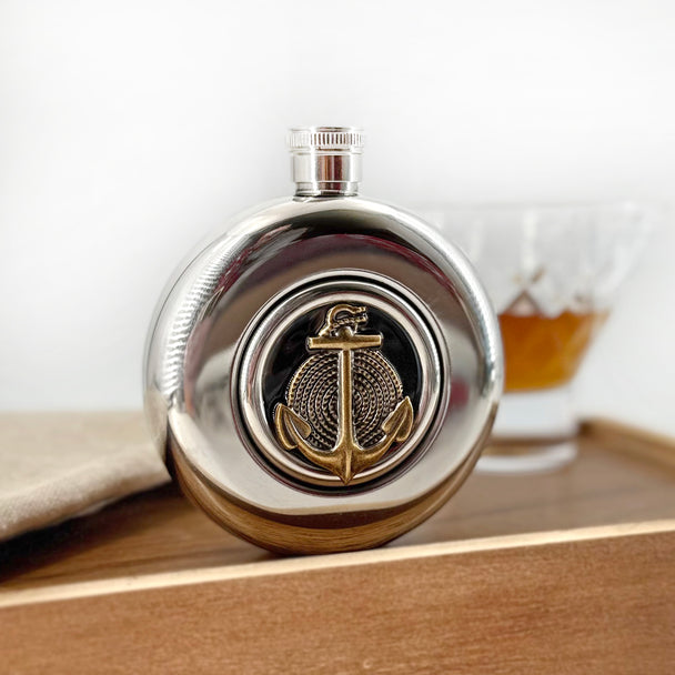 Mirror finish stainless steel flask with nautical anchor design
