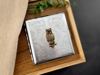 Owl metal cigarette case with detailed woodland design